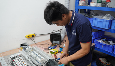  Traitement du panneau électrique 