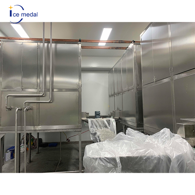 Icemedal Cube Ice Cup Automatic Ferming and Sceding Packaging Production Ligne de production